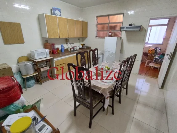 Imagem Apartamento de 2 dormitórios meia quadra da praia por R$.530.000,00 no Bairro da Pompéia !