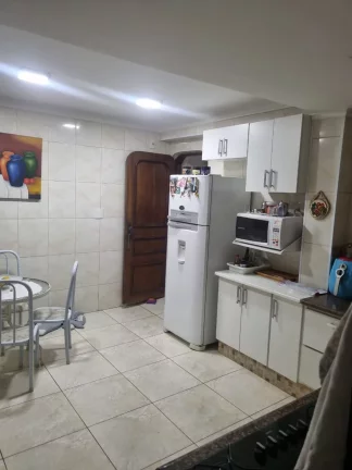 Imagem VENDO LINDO SOBRADO 03 DORMITÓRIOS NO BAIRRO INGAÍ!