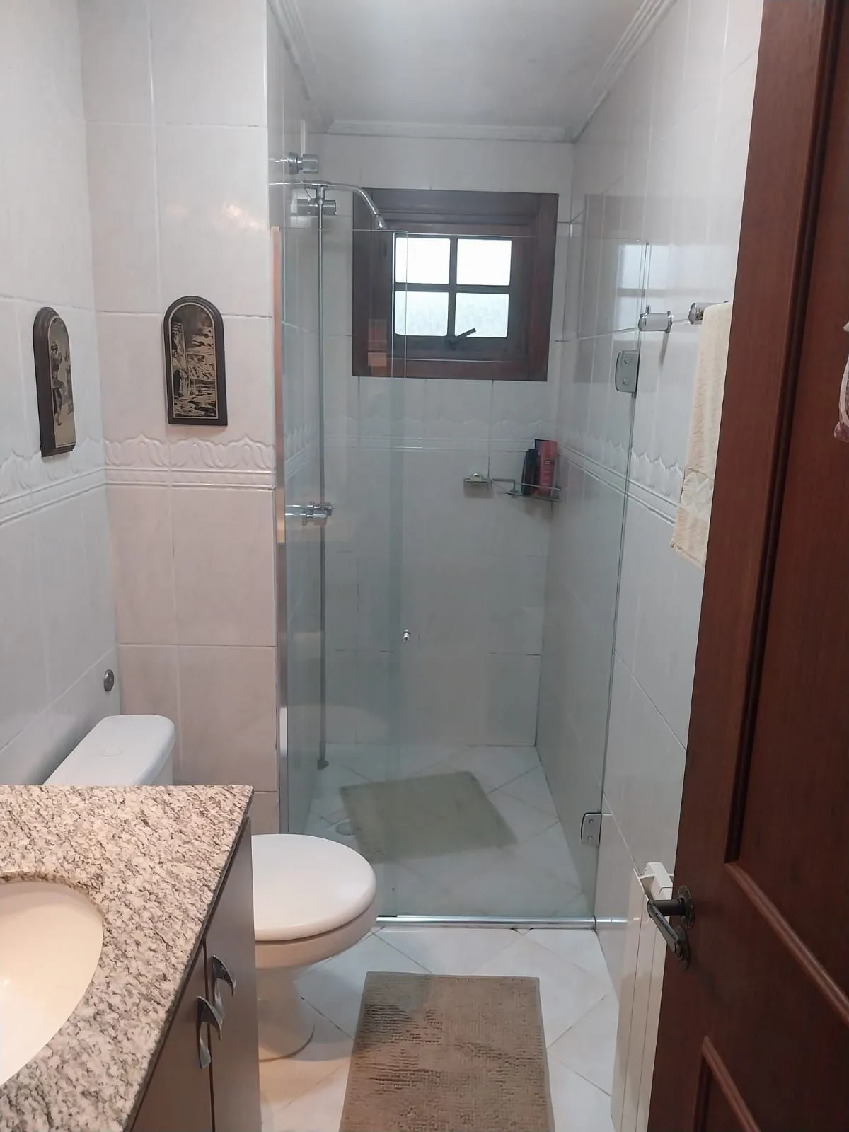 Imagem Apartamento Mobiliado com 2 dorm., 02 vagas à Venda no Bairro Planalto em Gramado