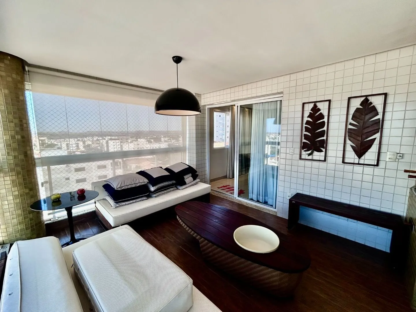 Imagem Apartamento com 3 dormitórios para alugar, 160 m² por R$ 6.800/mês - Centro - Patos de Minas/MG