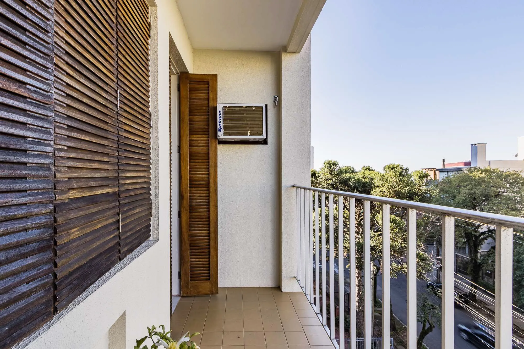 Imagem Oportunidade única: Apartamento com dois dormitórios e vaga de garagem à venda no coração do Bairro Higienópolis!