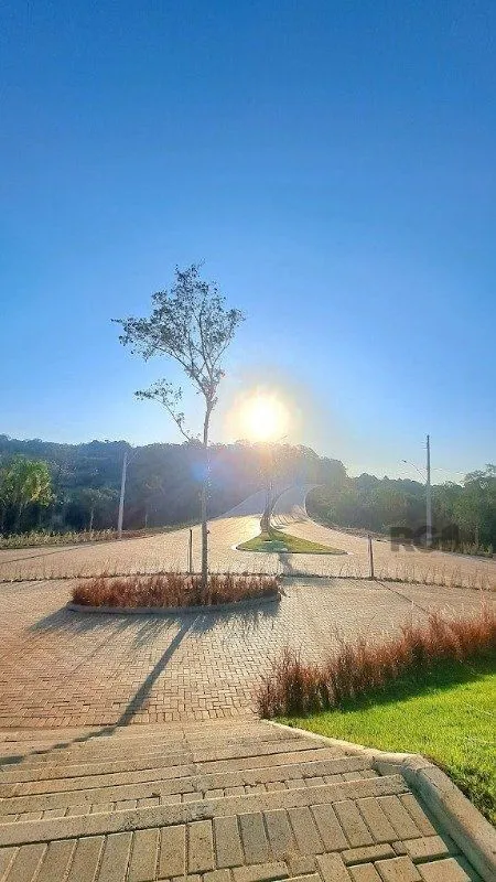 Imagem Terreno para Venda - 305m², 0 dormitórios, Harmonia