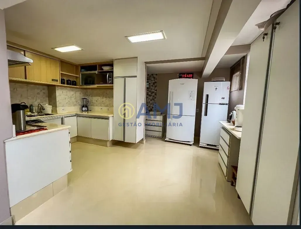 Imagem Apartamento Duplex à venda no Setor Central - Carmelita