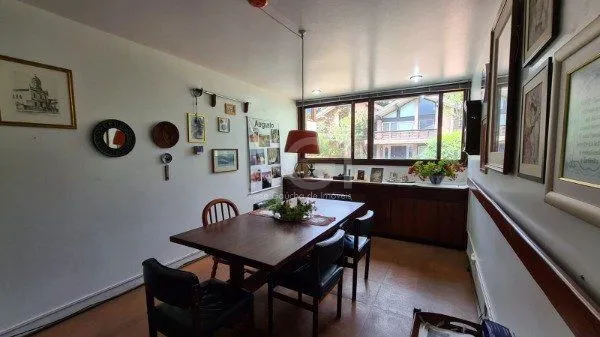Imagem Casa Condominio para Venda - 300m², 4 dormitórios, sendo 1 suites, 2 vagas - Santa Tereza