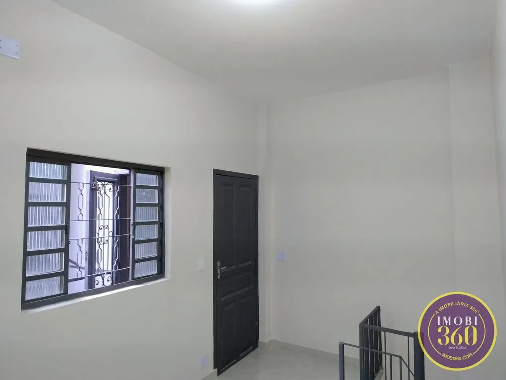 Imagem Prédio Comercial para Locação na Mooca - 3 Andares e Estrutura Versátil