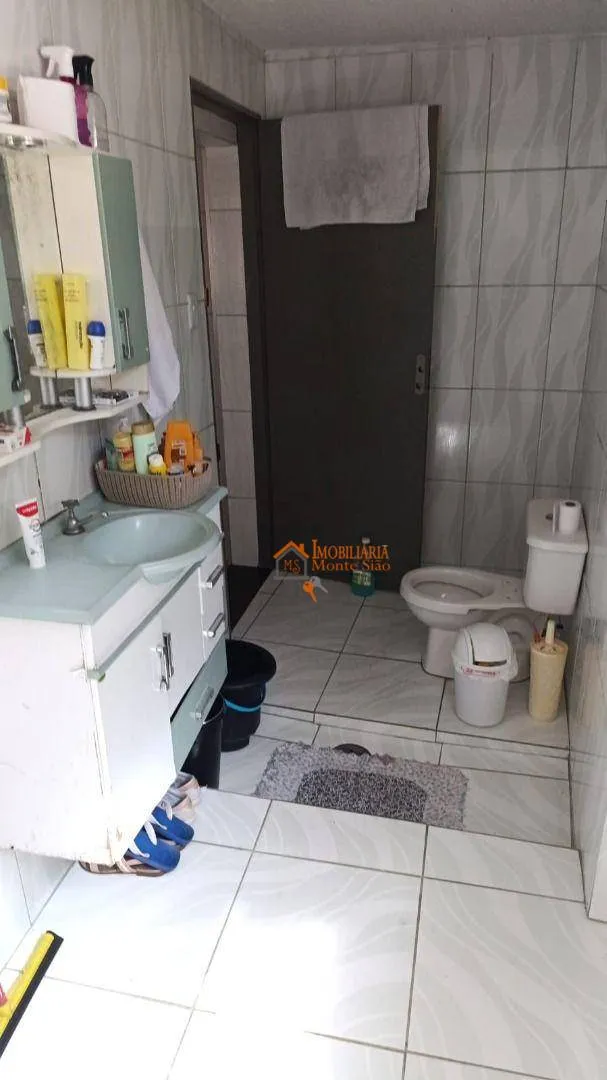 Imagem Sobrado com 5 dormitórios à venda por R$ 800.000,00 - Jardim Santa Cecília - Guarulhos/SP