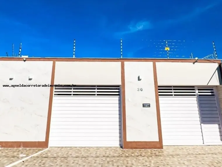 Imagem Casa para Venda em Parnamirim, Nova Parnamirim, 4 dormitórios, 2 suítes, 3 banheiros, 4 vagas