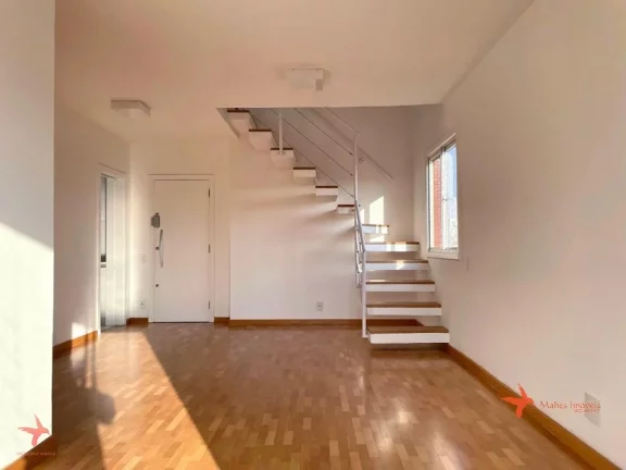 Imagem Cobertura de luxo com 3 quartos e 3 vagas na Vila Madalena, SP: sua oportunidade exclusiva!