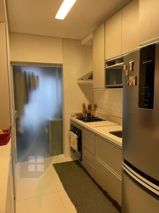 Imagem Apartamento Alto Padrão com 3 dorms, sendo 1 suíte, 2 banheiros, 2 vagas, com 95m² no Centro, em SBC.