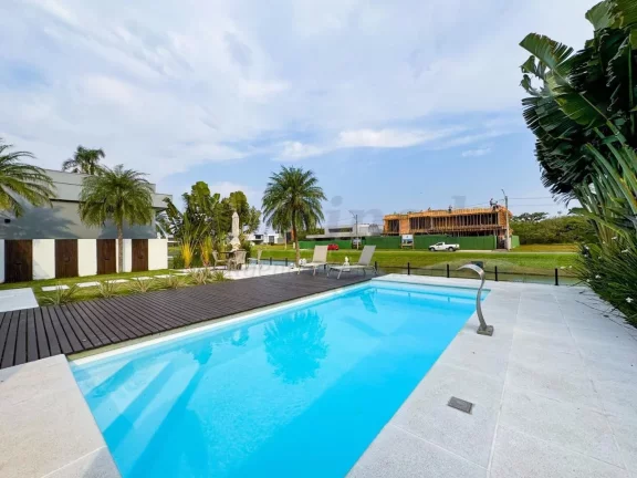 Imagem Casa 3 suítes para Locação Anual em Torres