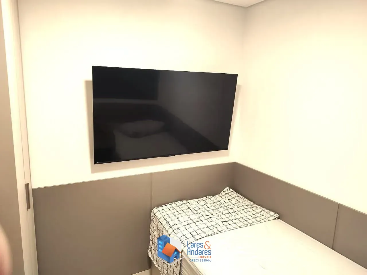 Imagem APTO À VENDA, COM 30M² 2 DORM. EQUIPADO, MOBILIADO, COM AR CONDICIONADO, ARMÁRIOS PLANEJADOS, EM FRENTE AO METRÔ SANTANA - OPORTUNIDADE - IMPECÁVEL