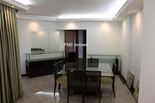 Imagem Apartamento de luxo à venda no Bosque da Saúde, São Paulo-SP: 4 quartos, 3 suítes, 4 salas, 4 vagas de garagem!