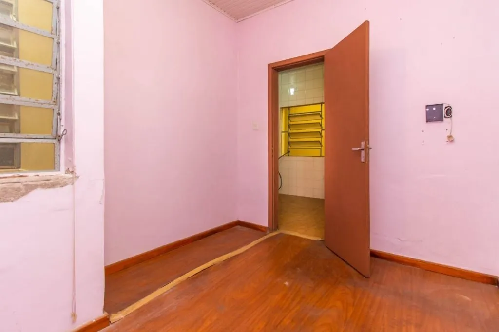 Imagem Casa com 3 dormitórios, 1 vaga e 74m² no bairro Cristo Redentor