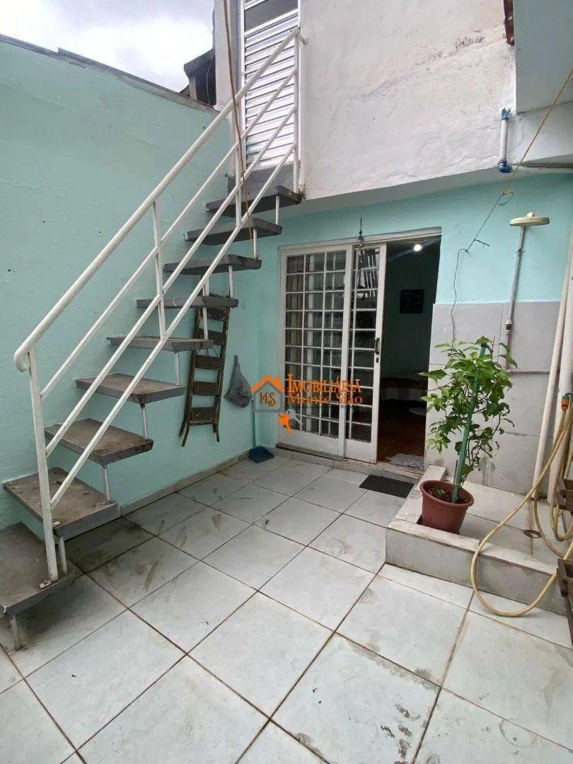Imagem Oportunidade Única! Casa Térrea com 3 Quartos, Suíte e Quartos Extras em Localização Privilegiada em Guarulhos!