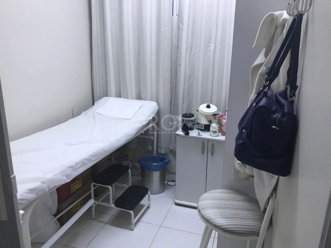 Imagem Loja para Venda - 70.76m², 0 dormitórios, Praia de Belas