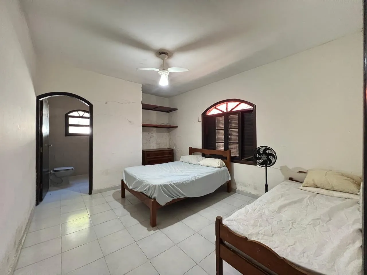Imagem Casa para Venda em Praia Grande, Real, 2 dormitórios, 1 suíte, 2 banheiros, 2 vagas