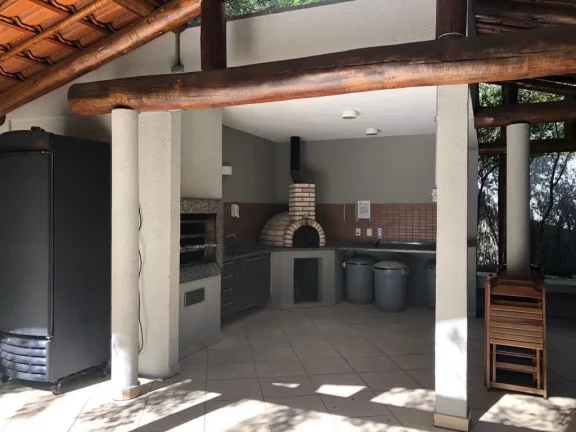 Imagem Vende-se lindo apartamento com varanda, 10° andar com vista panorâmica na região do Morumbi!