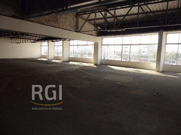 Imagem Predio para Venda - 2700m², 0 dormitórios, São João