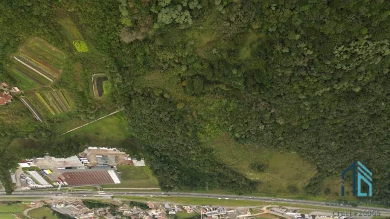 Imagem Terreno de 73.000 m² com 35.000 m² de área livre no eixo da CITCOL - Colombo (PR).