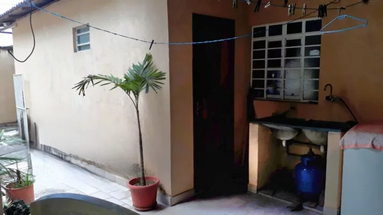 Imagem CASA RESIDENCIAL em MANAUS - AM, PARQUE 10 DE NOVEMBRO