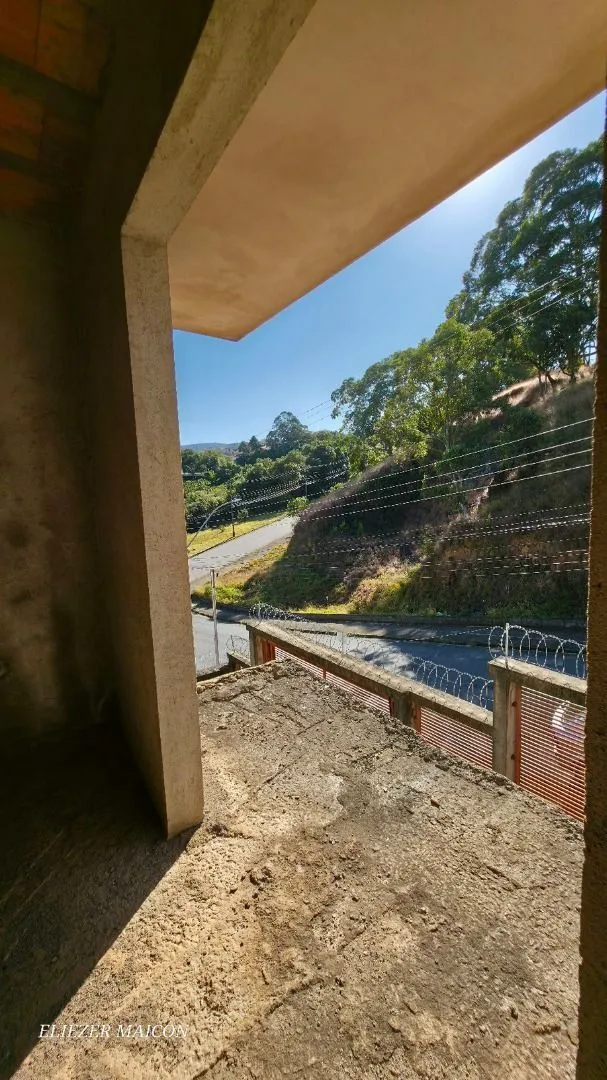 Imagem Casa a venda em construção com 3 quartos bairro vivaldi leite Poços de Caldas