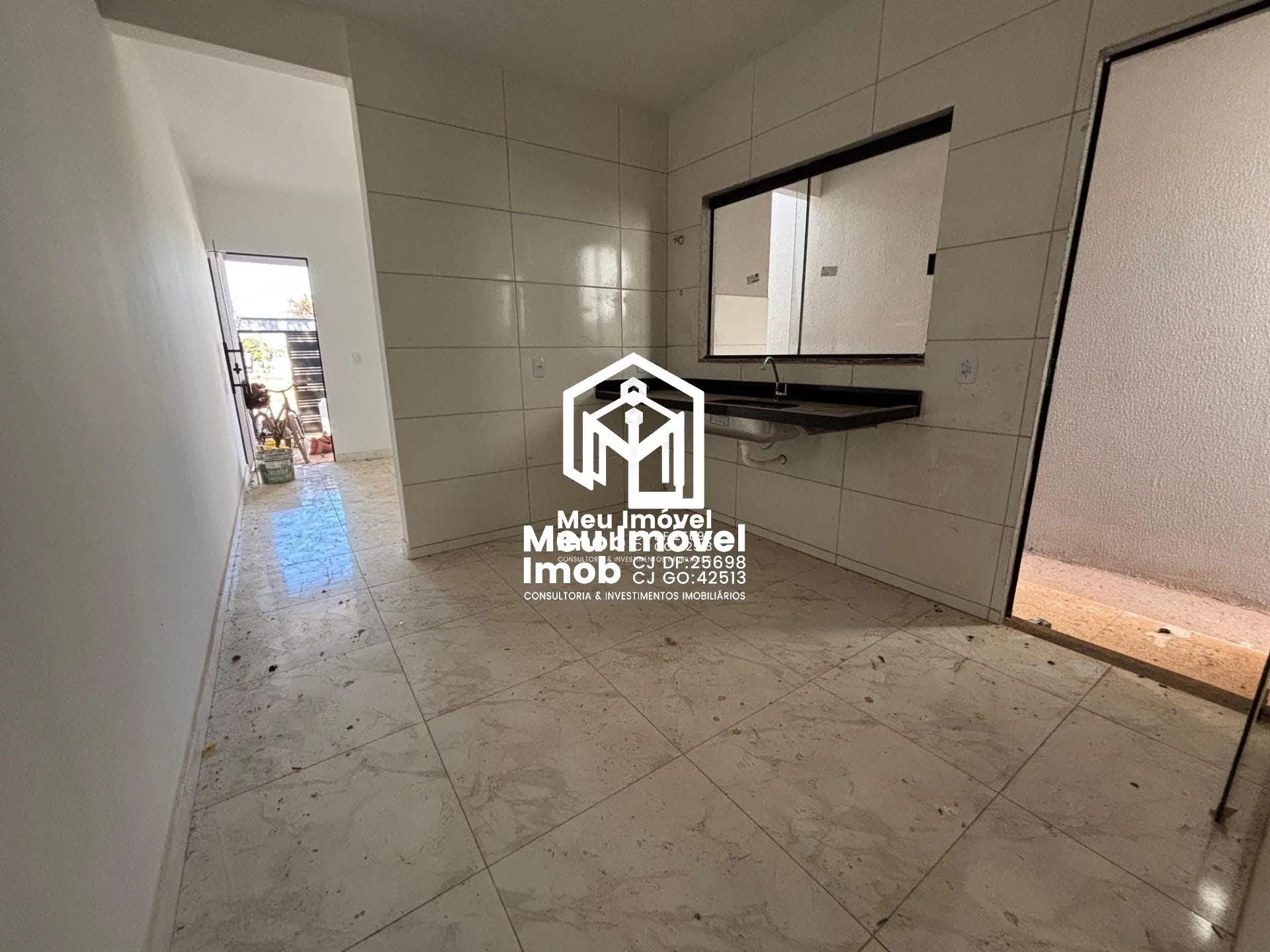 Imagem Casa 2 Quartos 1 Suíte 3 Vagas 82m² Luziânia/GO
