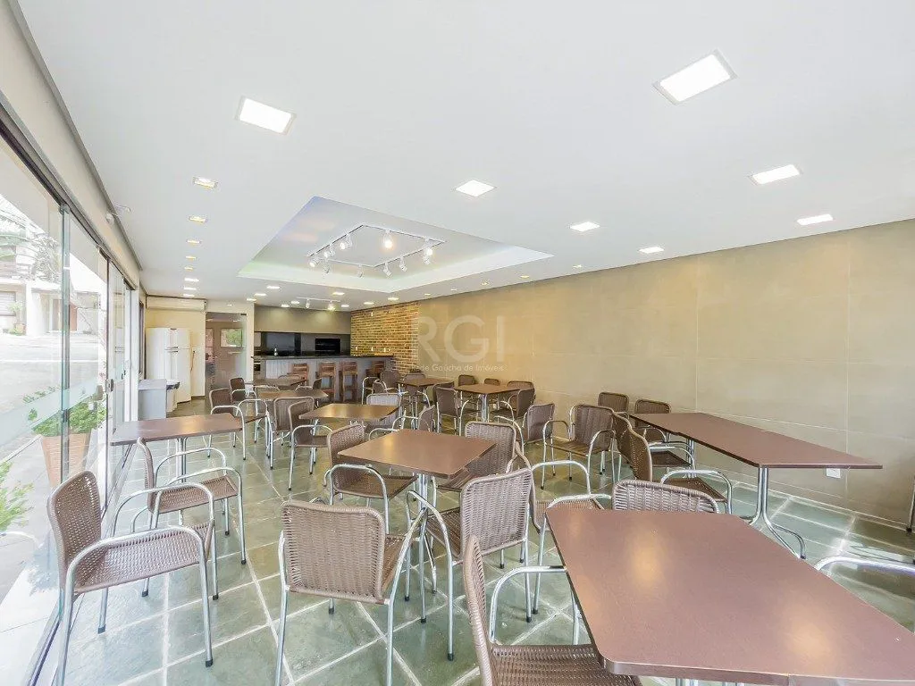 Imagem Casa Condominio para Venda - 241.06m², 4 dormitórios, sendo 2 suites, 2 vagas - Agronomia