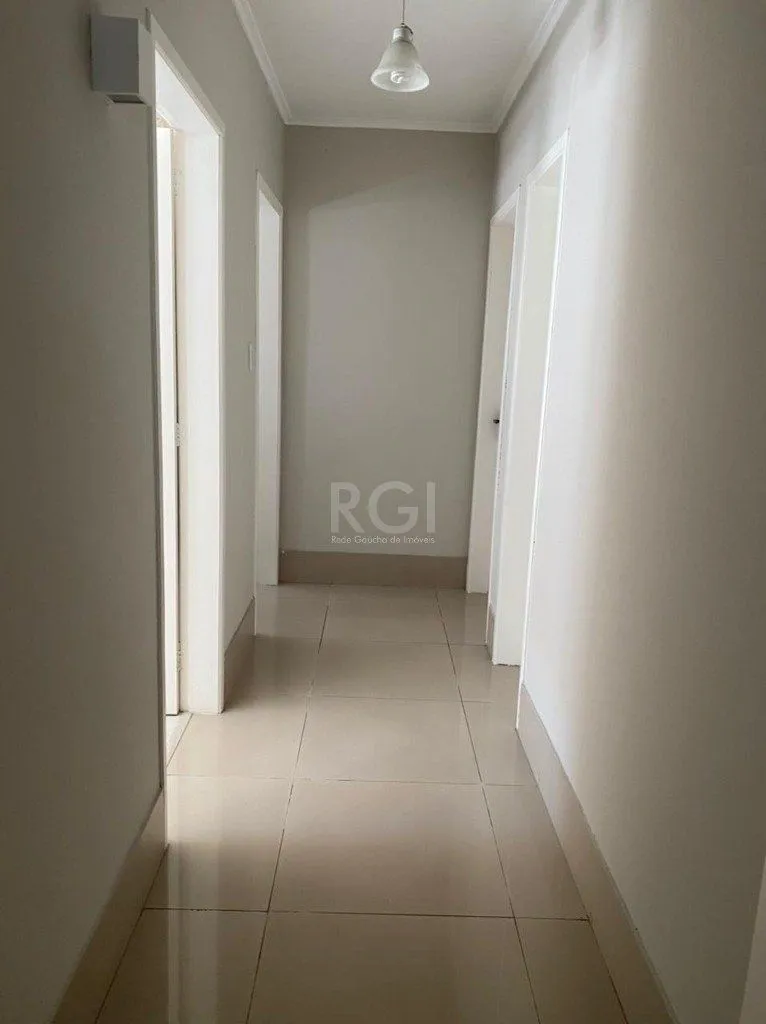 Imagem Casa para Venda - 323m², 4 dormitórios, sendo 2 suites, 3 vagas - Jardim Itu