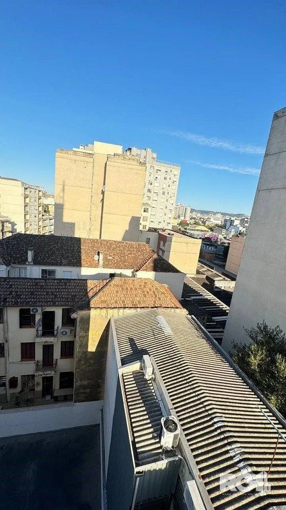 Imagem APARTAMENTO DE 3 DORMITÓRIOS COM VAGA DE GARAGEM NO CENTRO HISTÓRICO.