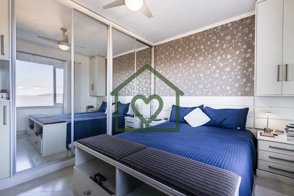 Imagem CASA EM CONDOMÍNIO DE 229m² COM 3 DORMITÓRIOS (1 SUÍTE MASTER), ESPAÇO EXTERNO COM PISCINA, COZ...