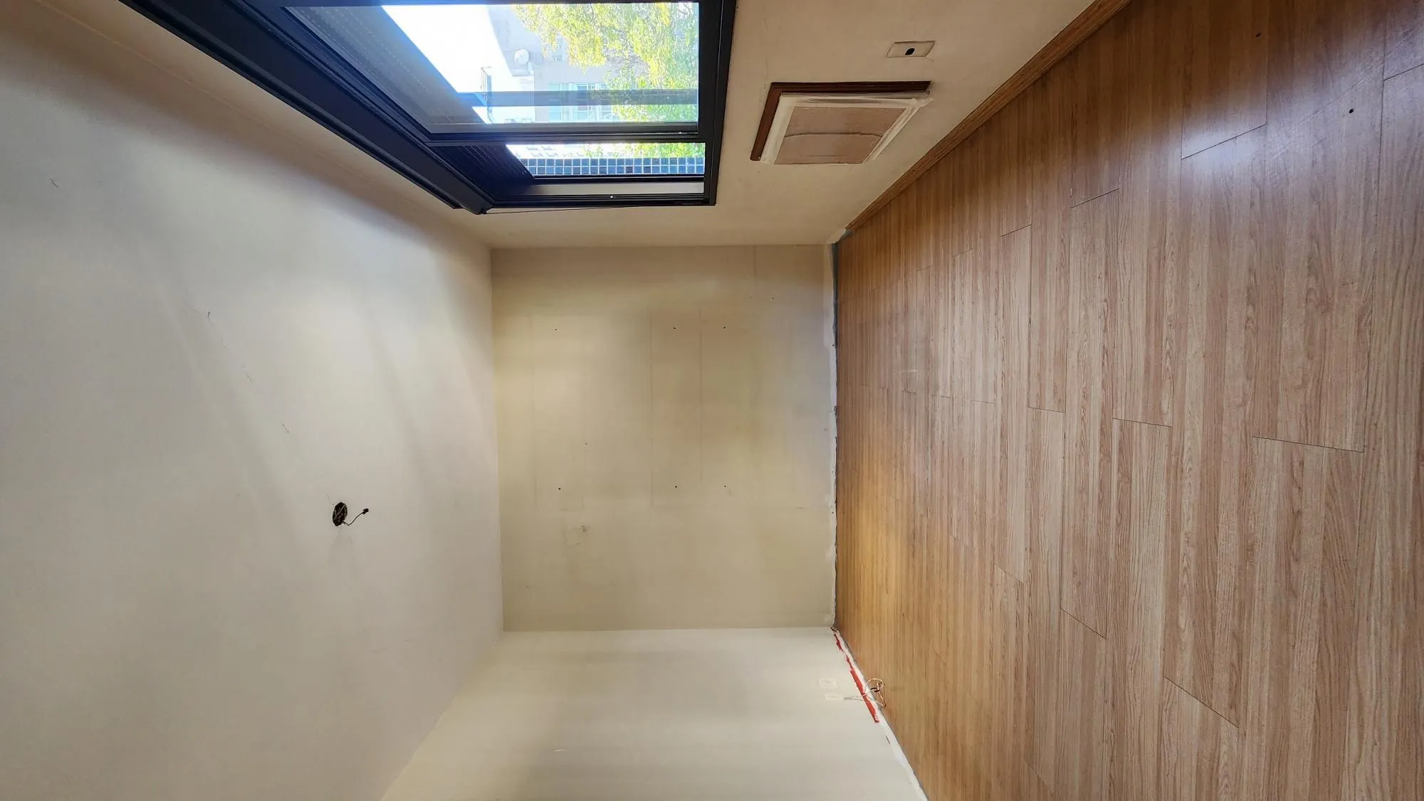 Imagem Apartamento de 103m² com 3 dormitórios, 1 suíte e 2 Vagas no Bairro Petrópolis