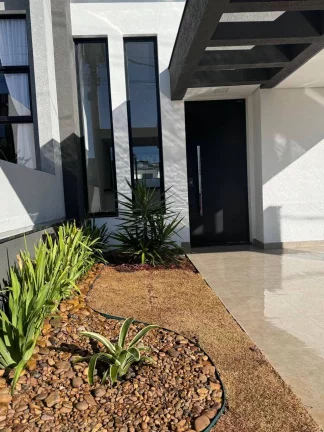 Imagem CASA TERREA - COM PISCINA - HORTO VILLAGIO