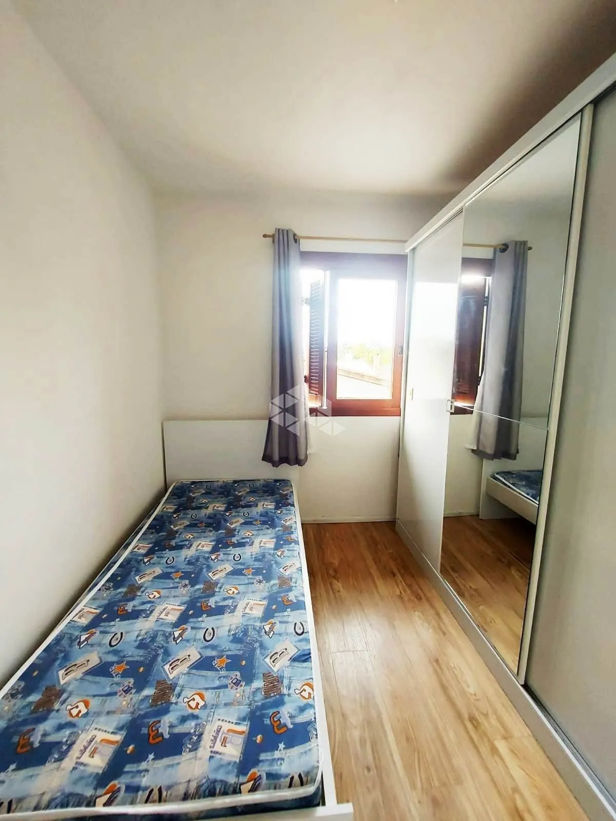 Imagem Casa em condomínio, 2 quartos, 1 vaga, bairro, 104m² Camaquã Porto Alegre