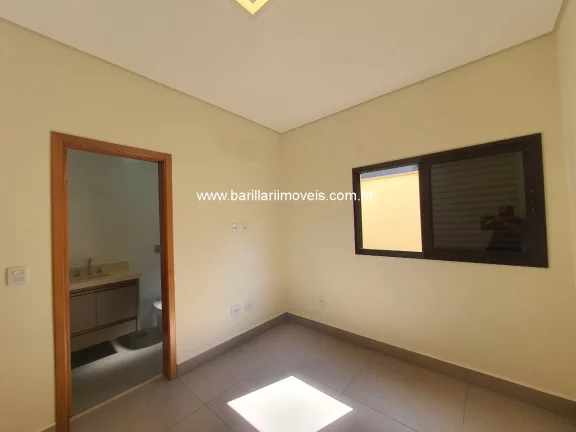 Imagem Casa Térrea com piscina no condomínio Jd. Vista Bella