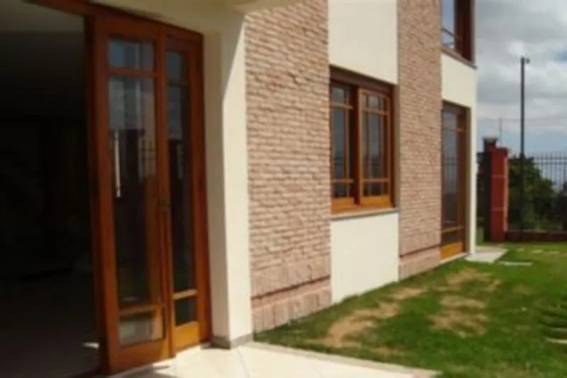 Imagem Casa para Venda - 270m², 3 dormitórios, sendo 1 suites, Vila Nova