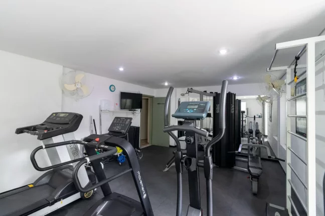 Imagem Apartamento à venda em São Paulo, Moema, com 3 quartos, 195m2