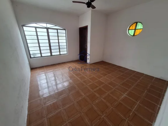 Imagem OPORTUNIDADE - casa 2 dormitórios a 200m da praia Porto Novo - Caraguatatuba/SP