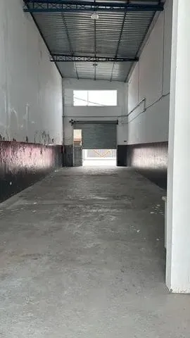 Imagem Comercial à venda 1 Quarto, 125M², Chácara Galega, Pindamonhangaba - SP