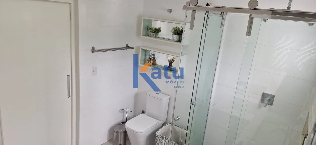 Imagem Esta casa exclusiva no Condomínio Ibi Aram (Itupeva - SP) possui 419,31 m² de terreno e 328,53 m²...