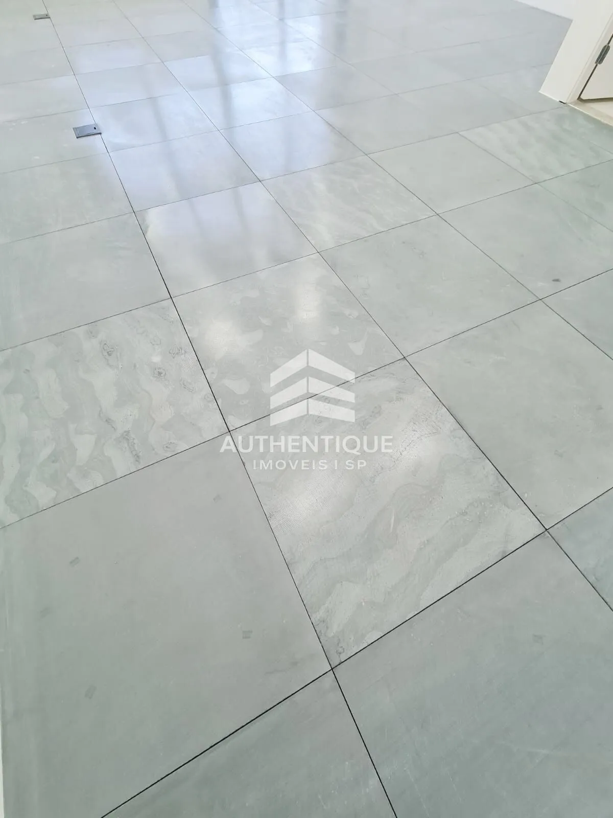 Imagem JURUBATUBA EMPRESARIAL CENTRO SBC - Sala Comercial no Centro de SBC à venda!