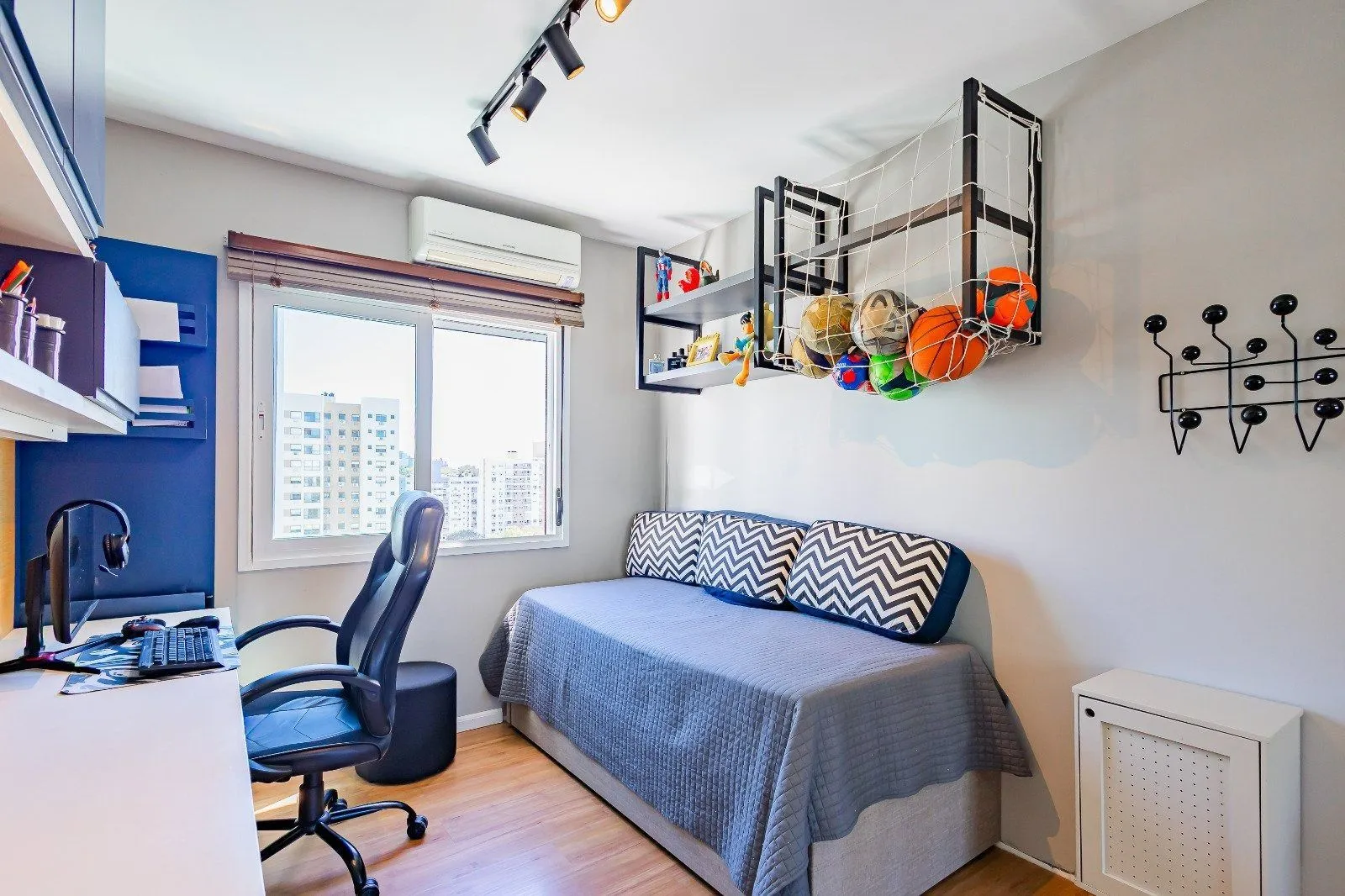 Imagem Apartamento Espetacular com 3 Suítes e Área Social Ampla no Passo d'Areia