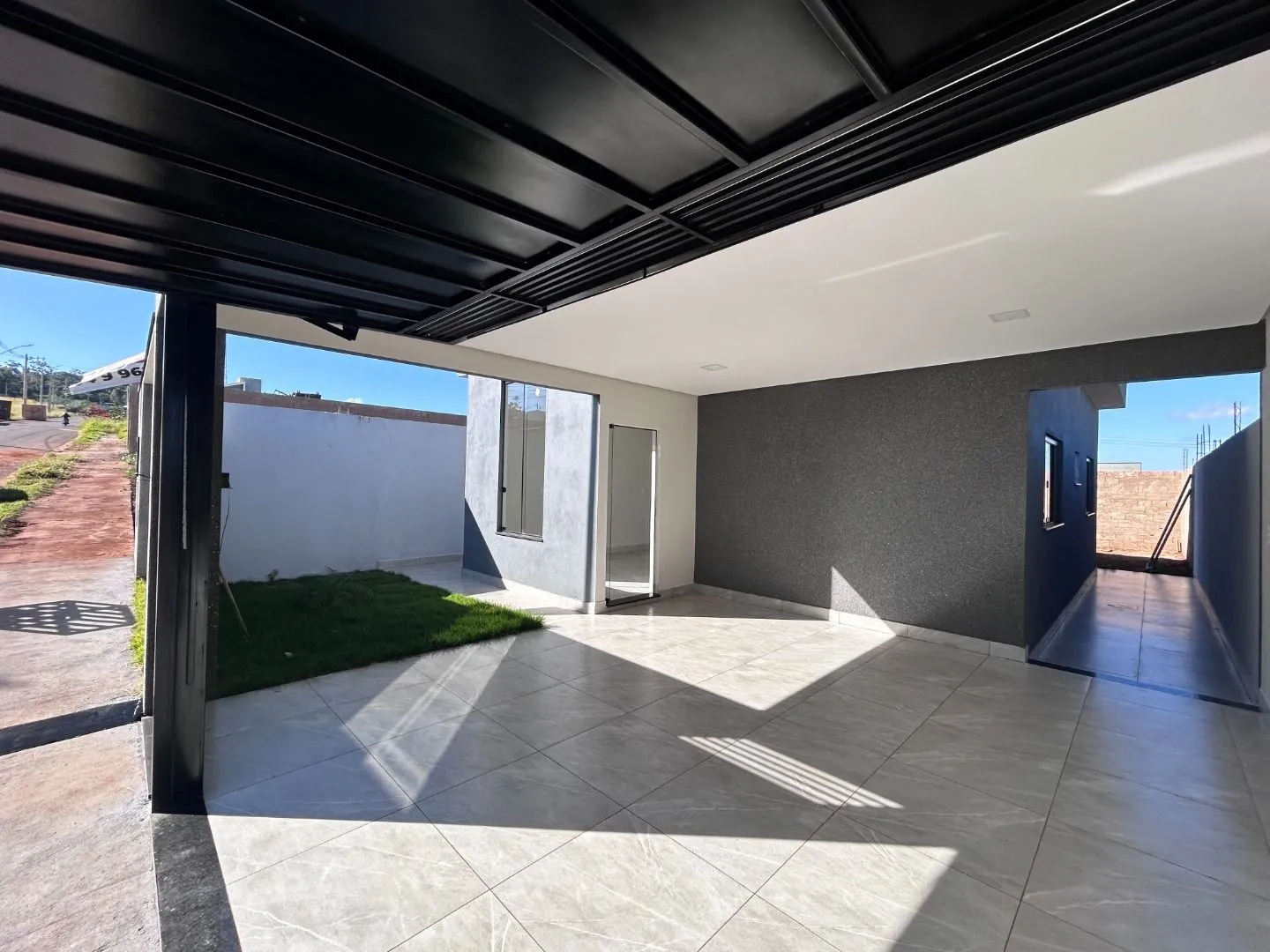 Imagem Casa com 2 dormitórios à venda, 100 m² por R$ 410.000,00 - Afonso Queiroz - Patos de Minas/MG