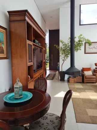 Imagem Casa / Condomínio Gênesis 1/ Alphaville