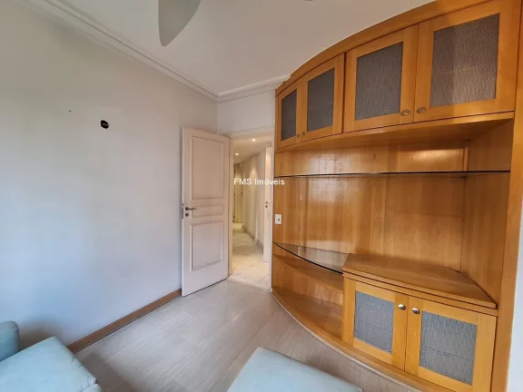 Imagem Apartamento à venda no Brooklin, com 3 Quartos sendo 1 Suíte, 3 Banheiros e 3 Vagas de Garagem.