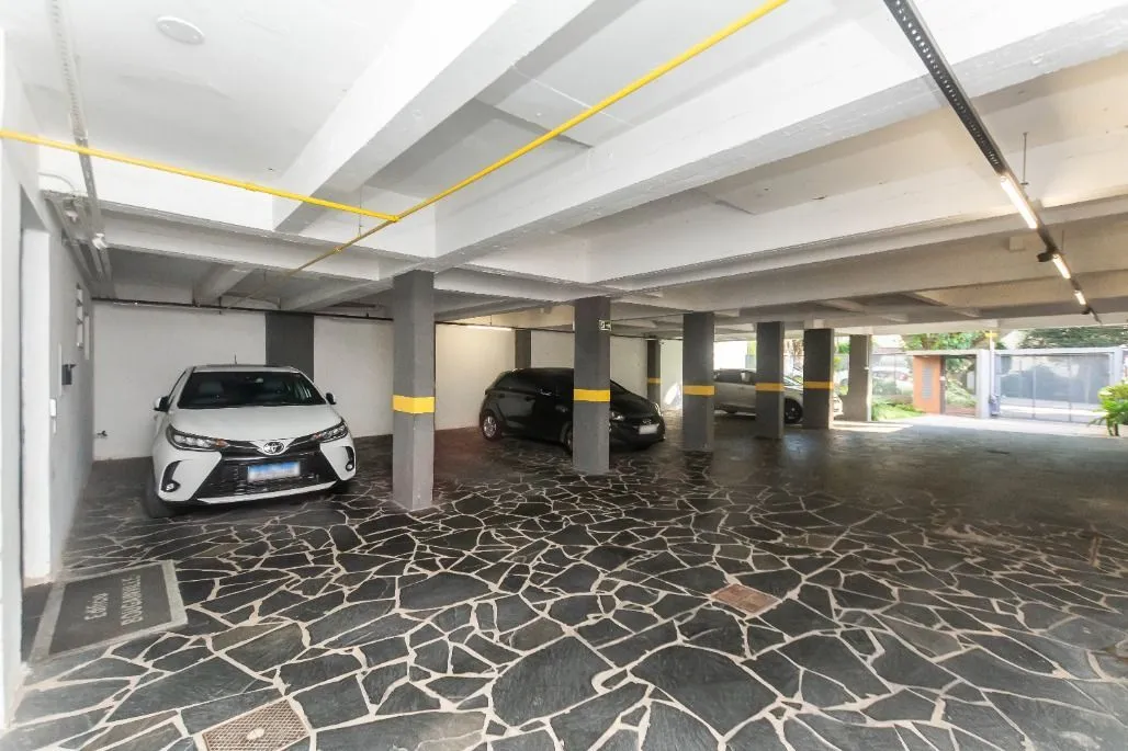 Imagem Apartamento 81m² 2 dorm. + vaga Auxiliadora - Porto Alegre