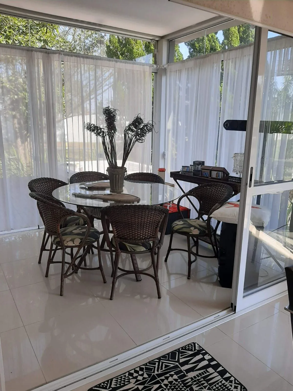 Imagem Casa no Condomínio Bosques de Atlântida a venda ou locação por temporada.