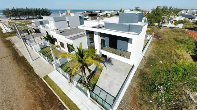 Foto do imóvel Casa à venda em Passo de Torres, Balneário Rosa do Mar, com 4 quartos, 251m2 em Rua dos Camarões