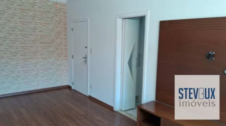 Imagem Apartamento com 2 dormitórios próximo ao metrô Eucaliptos ( está locado)