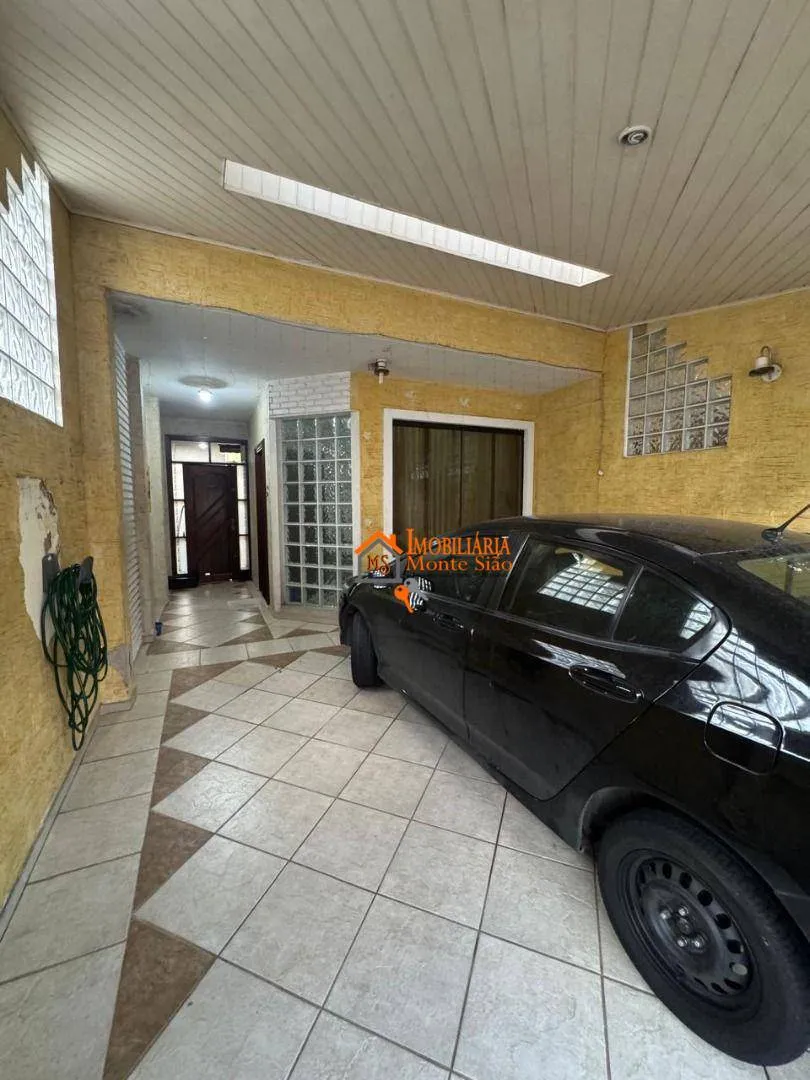 Imagem Sobrado com 4 dormitórios à venda, 255 m² por R$ 2.332.000 - Parque Renato Maia - Guarulhos/SP