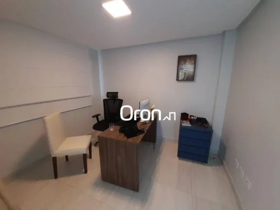 Imagem Sobrado à venda, 366 m² por R$ 1.499.000,00 - Setor Jaó - Goiânia/GO